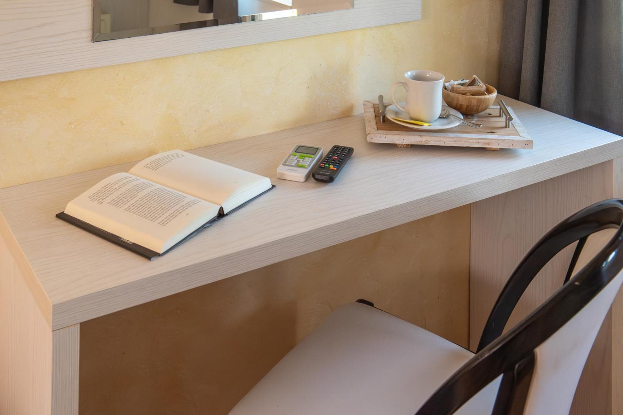 Hotel Hawaii Bed And Coffee Riccione
