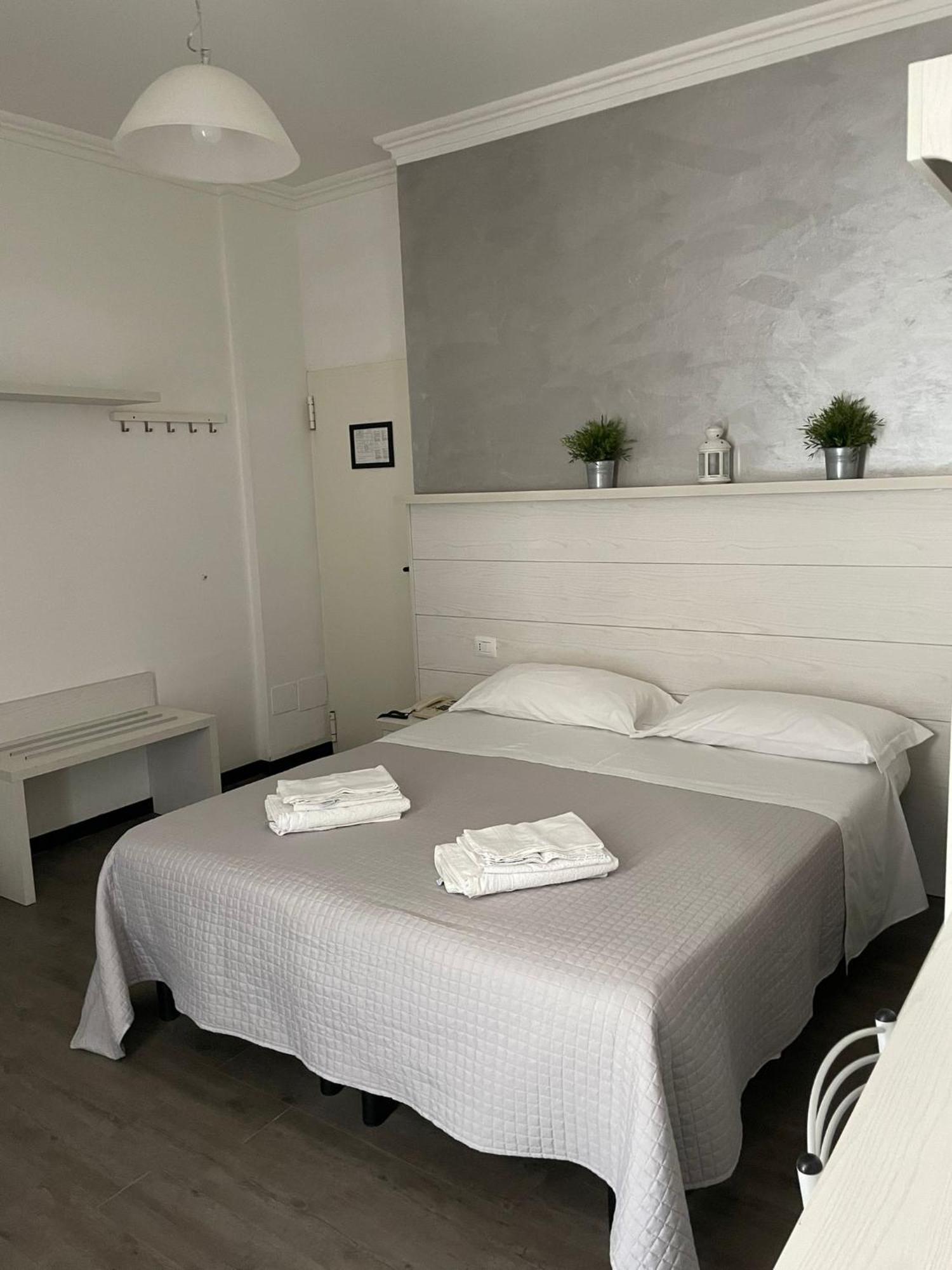 Hawaii Bed And Coffee Riccione