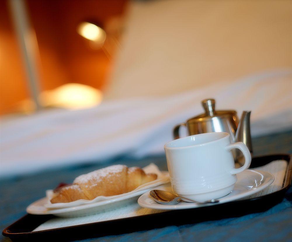 Hawaii Bed And Coffee 2* Riccione